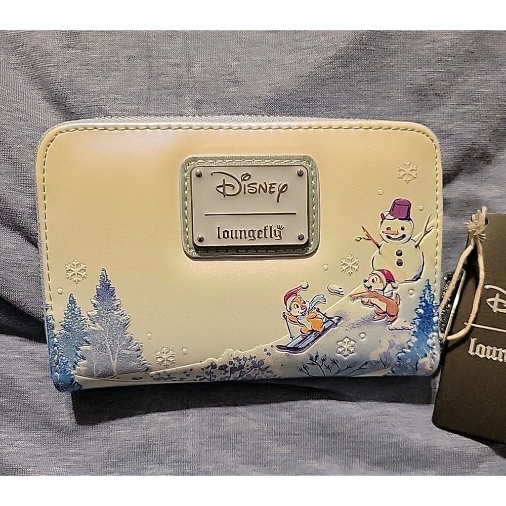 Loungefly Disney Mickey Mouse & Friends Winter Wonderland Zip Around Wallet - Picture 2 of 9